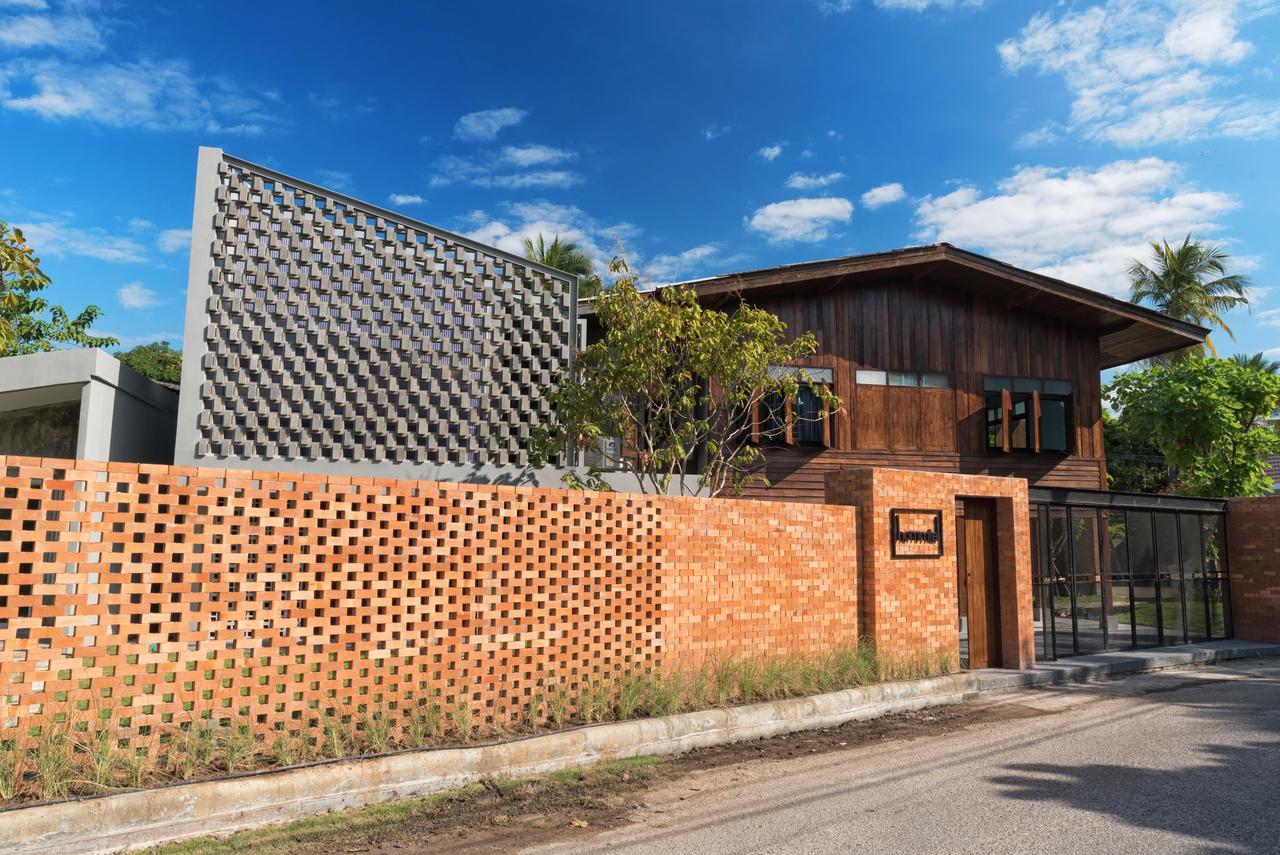 The Hommtel Hostel Chiang Mai Exterior photo