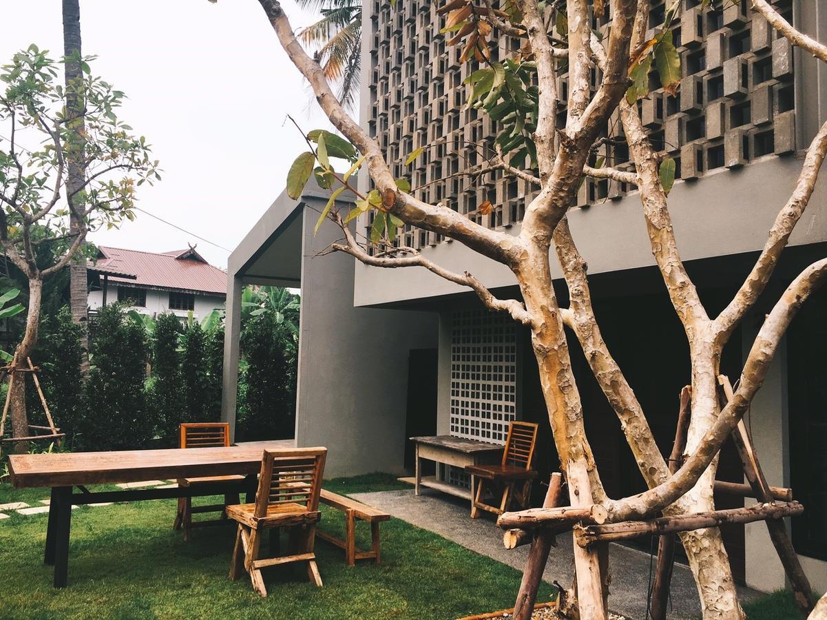 The Hommtel Hostel Chiang Mai Exterior photo