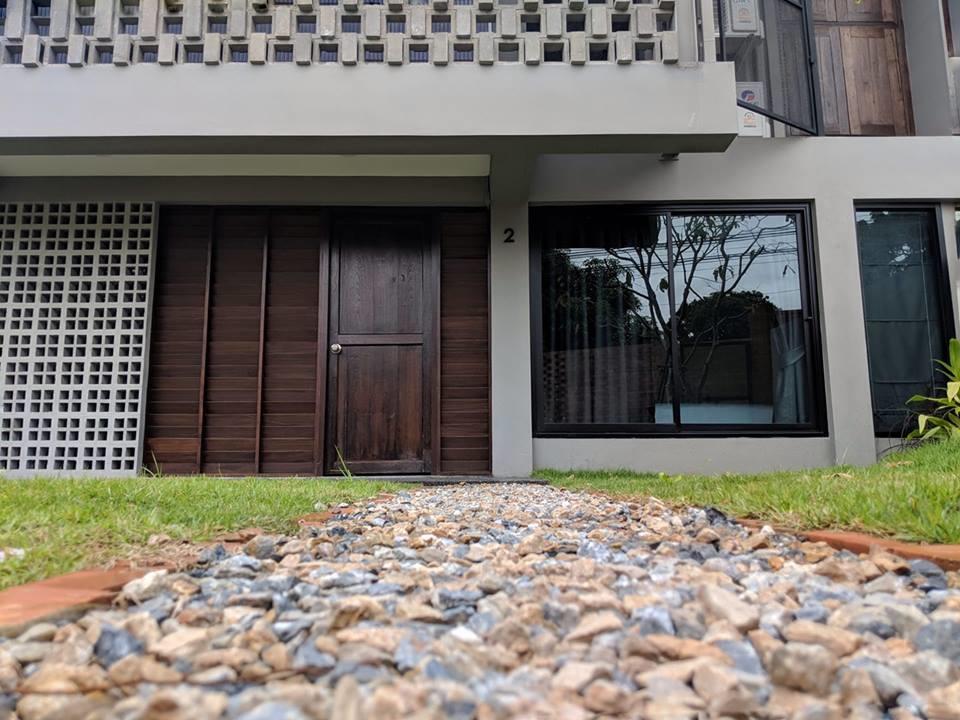 The Hommtel Hostel Chiang Mai Exterior photo